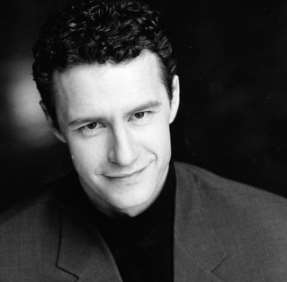 Owens Actor - Best Minimal Patterns in 4K